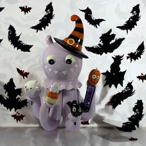 Viral Ghoulish Halloween Squid Octopus Purple Candy Corn Popsicles Figure NWT